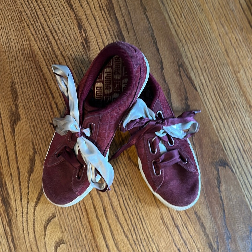Puma women’s sneakers size 9